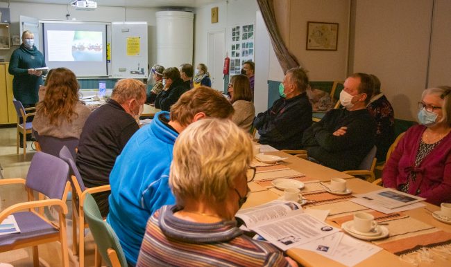 Aktiivisia kyläläisiä kyläillassa 30.11.2021 Aktiivisia kyläläisiä kyläillassa 30.11.2021